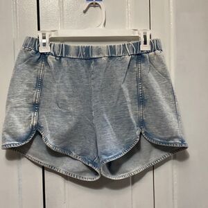 Madden 100% cotton chambray blue colored shorts S